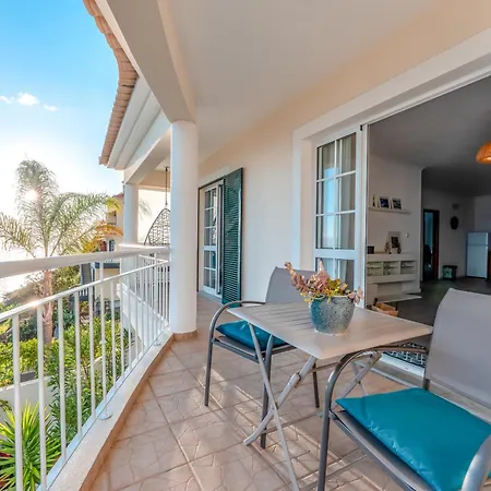 Casa Serena * Арку-да-Кальета