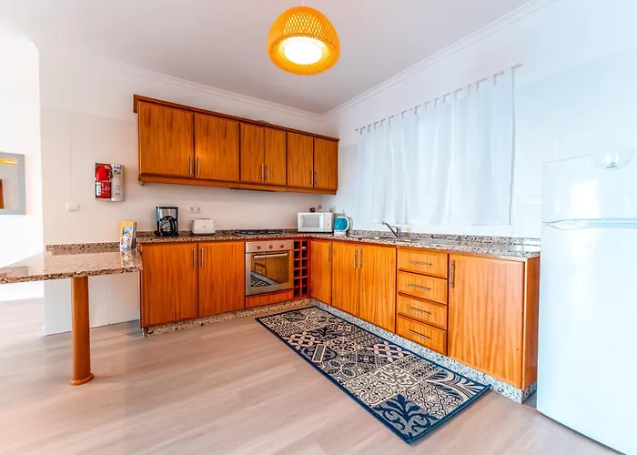 Casa Serena * ארקו דה קלחטה